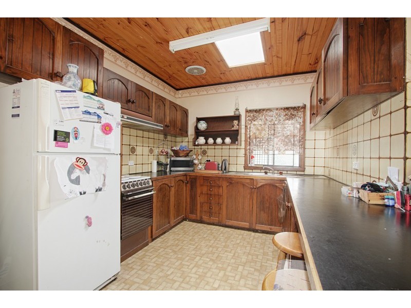 1420 Jackson Track, Jindivick VIC 3818