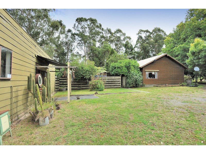 1420 Jackson Track, Jindivick VIC 3818