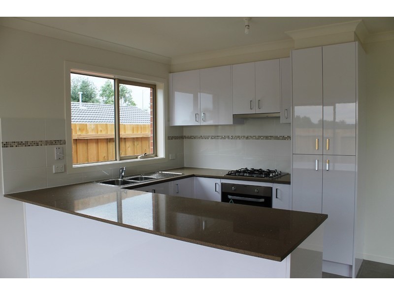 1/112 Burke Street, Warragul VIC 3820