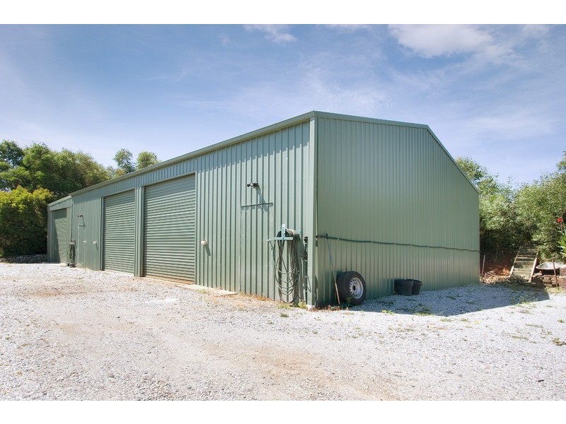 6 Green Valley Drive, Drouin VIC 3818