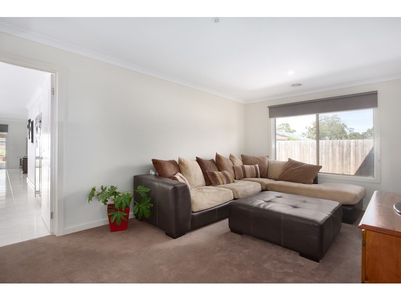 5 Miller Close, Drouin VIC 3818