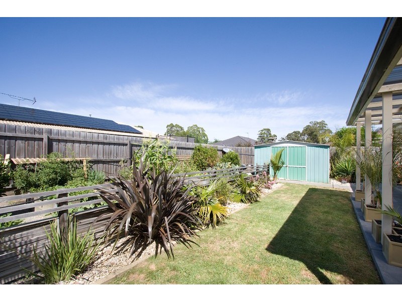 5 Miller Close, Drouin VIC 3818