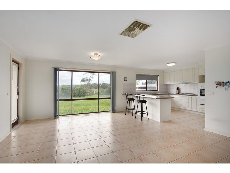 60 Sand Road, Longwarry VIC 3816