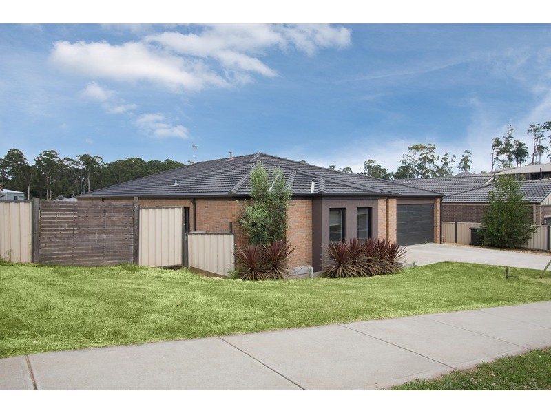 20 Mineral Court, Drouin VIC 3818