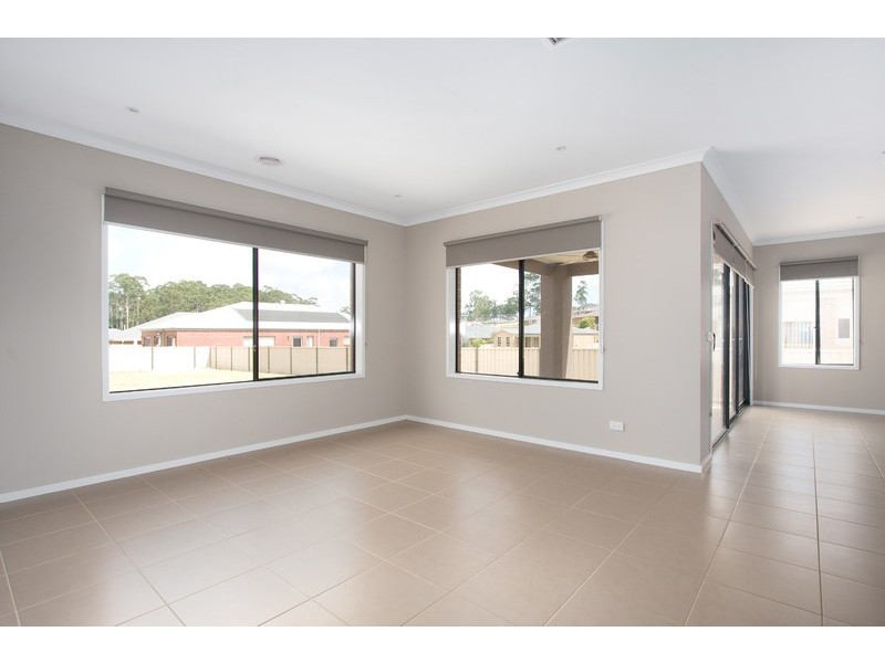 20 Mineral Court, Drouin VIC 3818