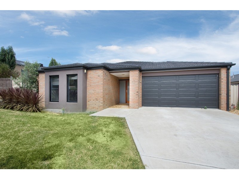 20 Mineral Court, Drouin VIC 3818