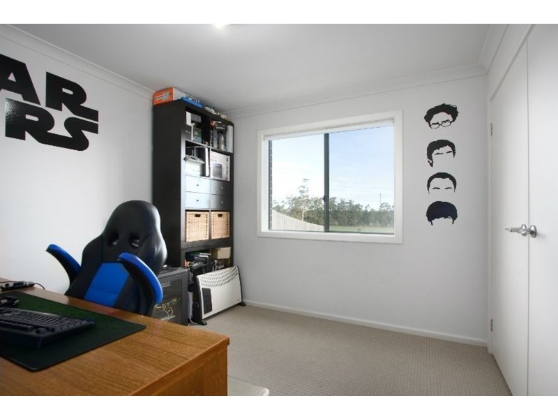 31 Springwater Drive, Drouin VIC 3818