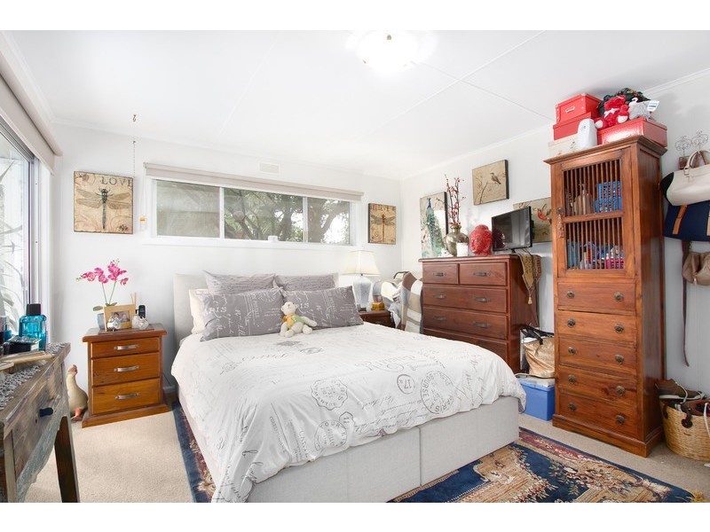 6 Young Street, Drouin VIC 3818