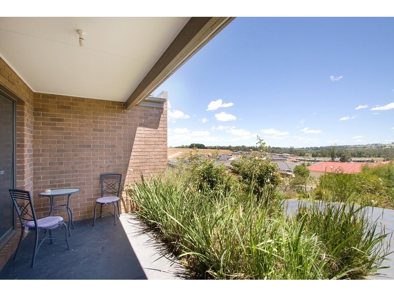 27 Claudia Crescent, Drouin VIC 3818