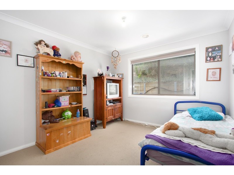 27 Claudia Crescent, Drouin VIC 3818