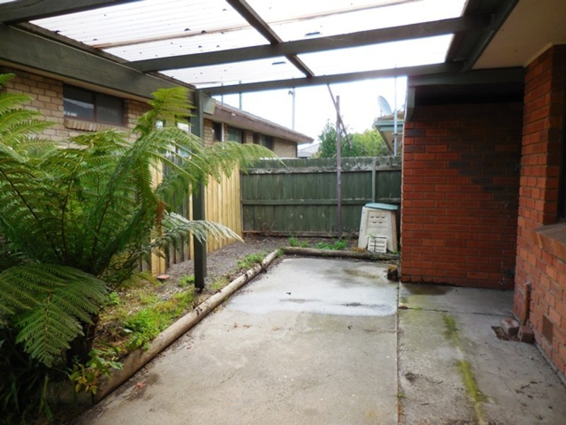 8/32 Dodemaides Road, Trafalgar VIC 3824