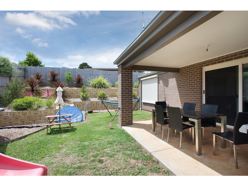 26 Hatfield Drive, Drouin VIC 3818