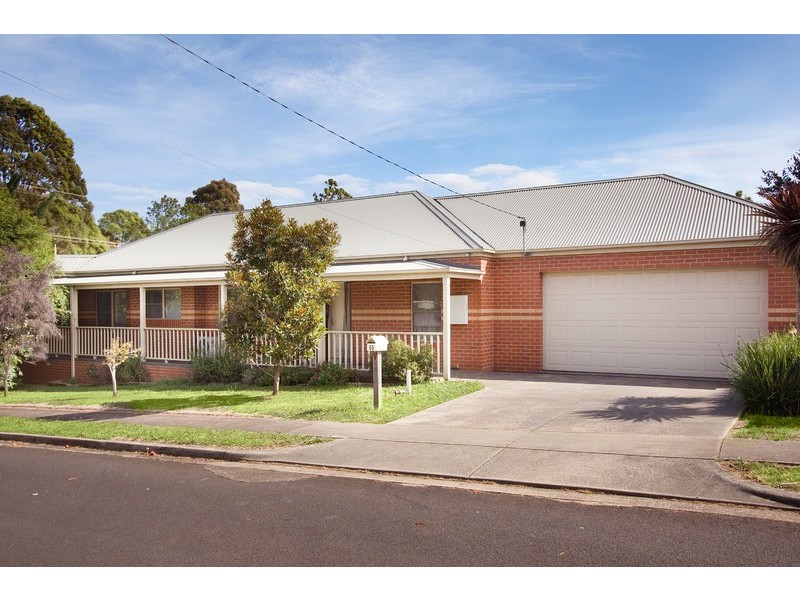 65 Main South Road, Drouin VIC 3818