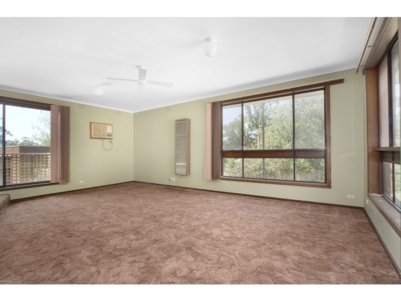 2 Viking Street, Drouin VIC 3818