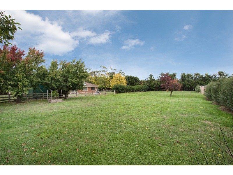 1 Ablett Court, Drouin VIC 3818
