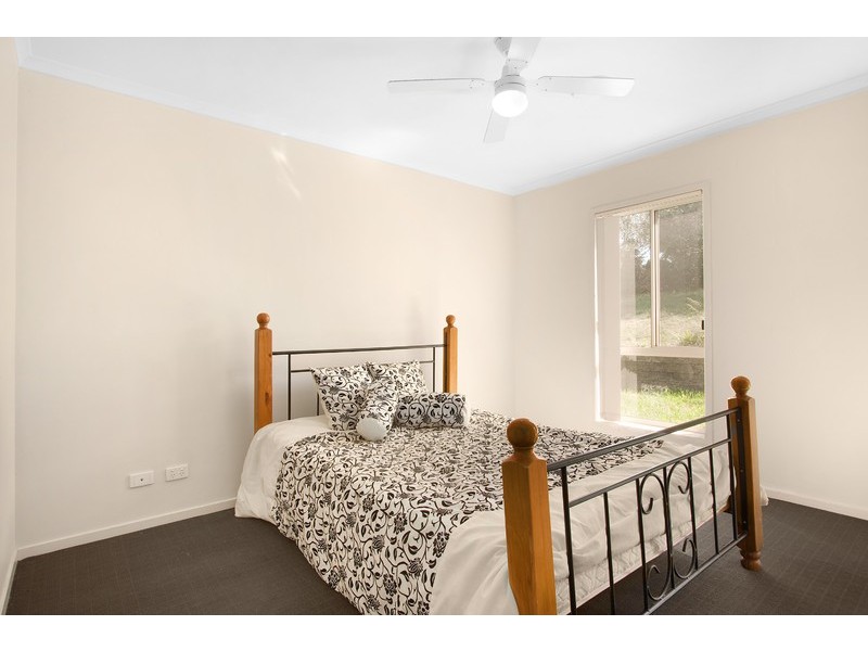 10 Millennium Court, Drouin VIC 3818