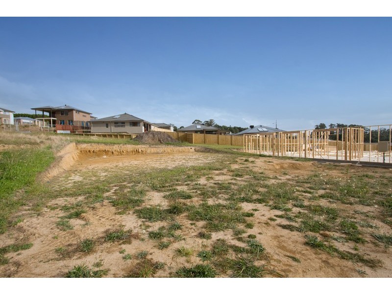 3 Finch Court, Drouin VIC 3818