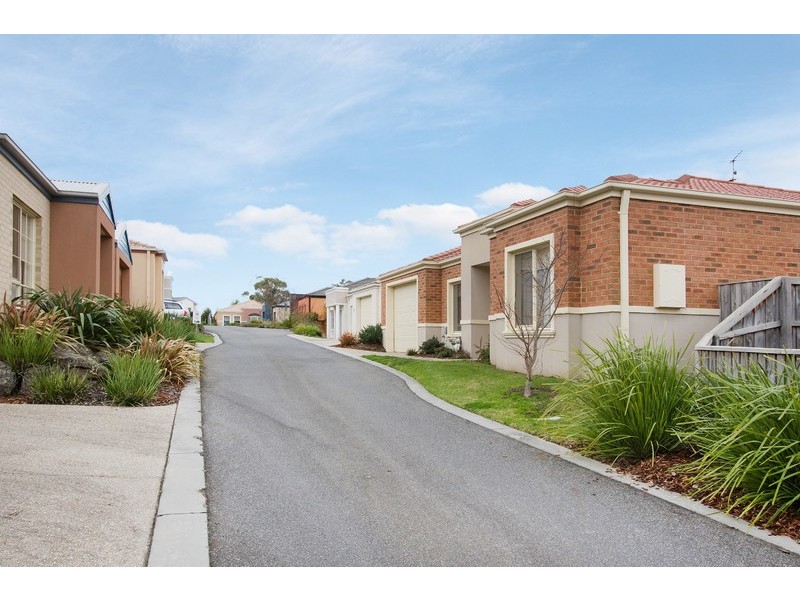 27 Jefferson Road, Garfield VIC 3814