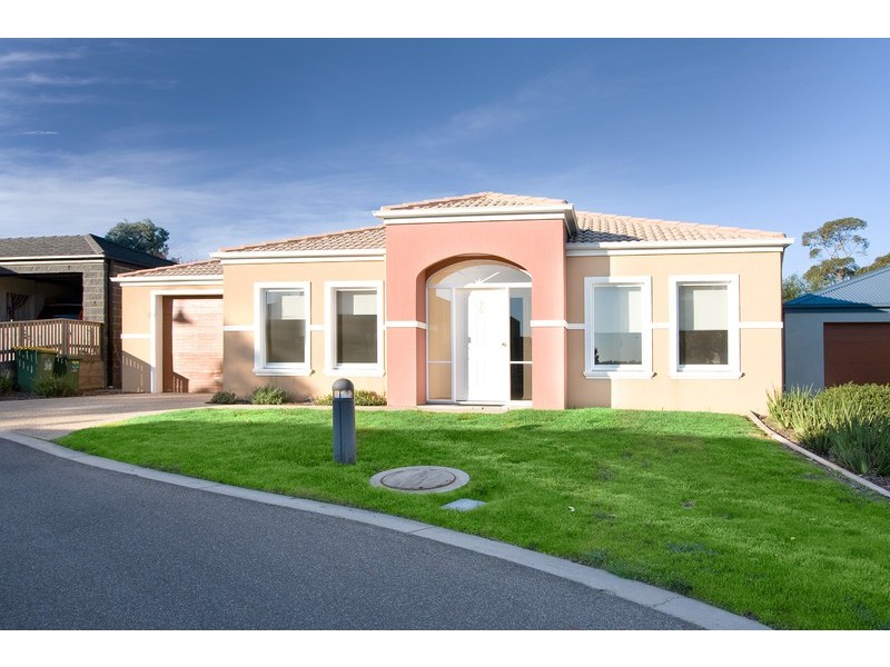 27 Jefferson Road, Garfield VIC 3814