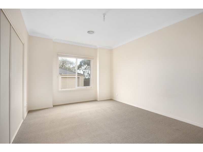 27 Jefferson Road, Garfield VIC 3814