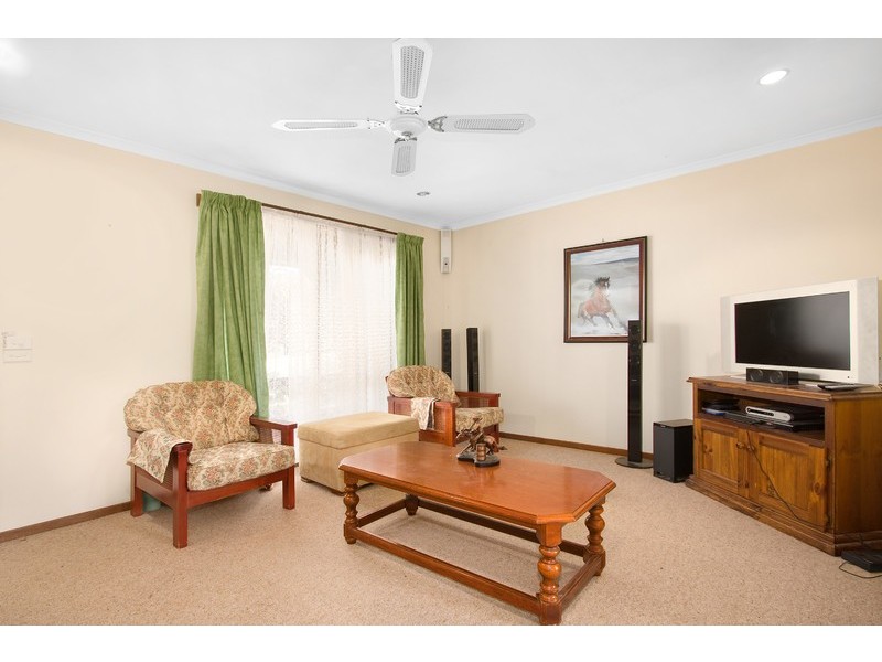 84 Church Street, Drouin VIC 3818