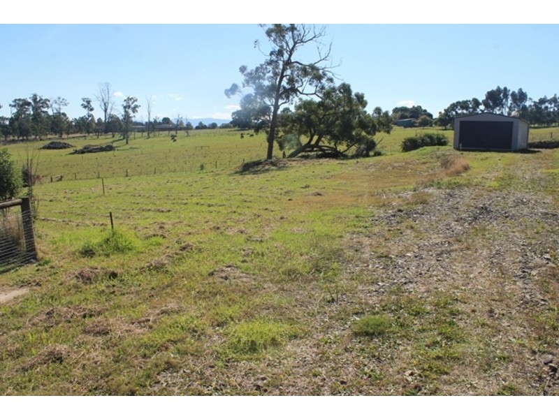 12 Patison Court, Drouin VIC 3818