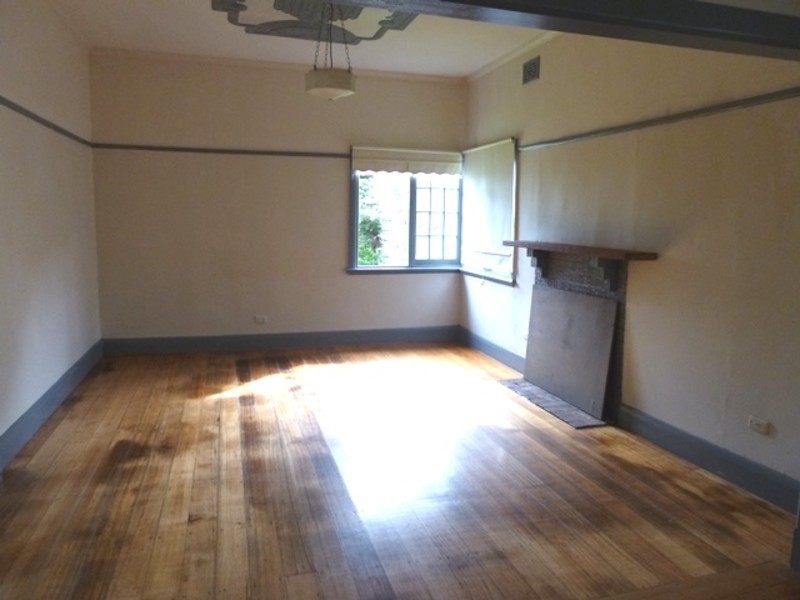 24 Longwarry-Drouin Road, Longwarry VIC 3816