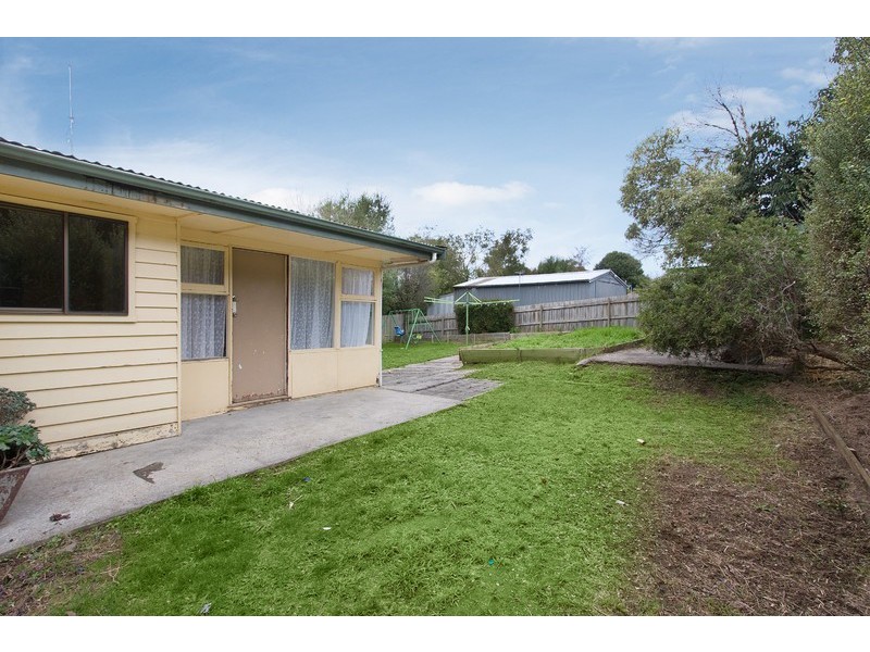 12 Stirling Street, Warragul VIC 3820