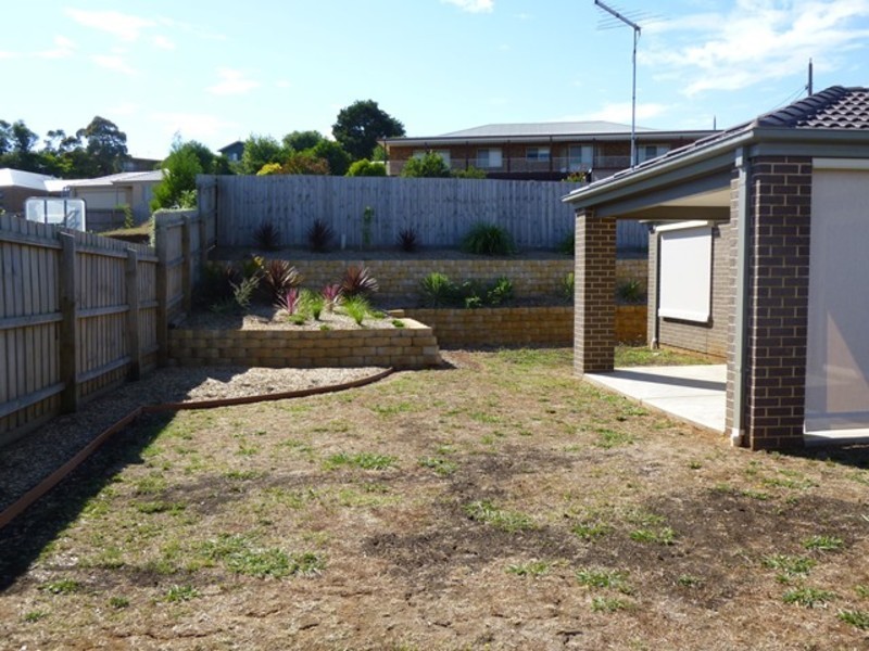 26 Hatfield Drive, Drouin VIC 3818
