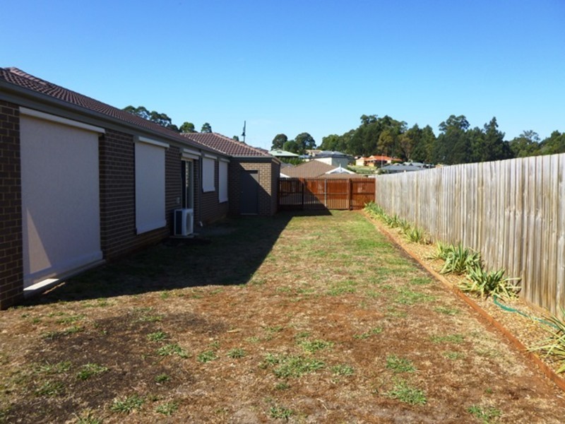26 Hatfield Drive, Drouin VIC 3818