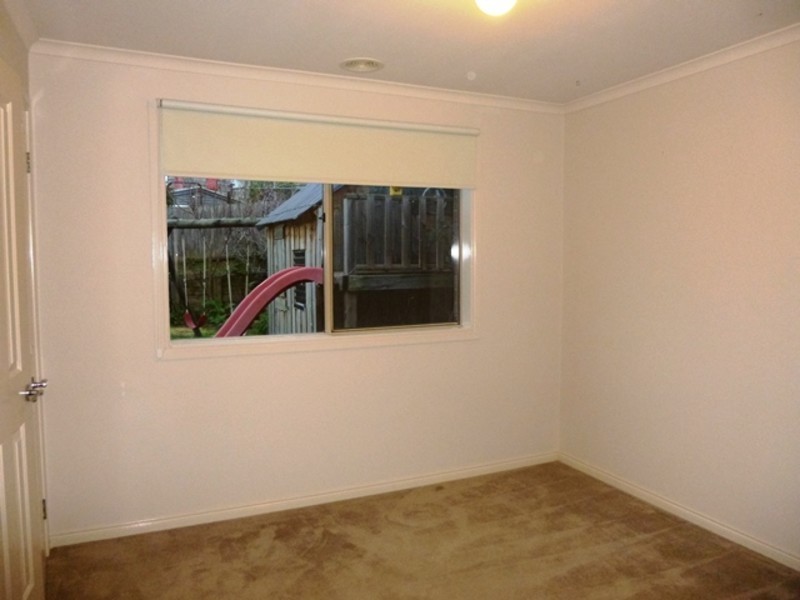 6 Toorongo Street, Drouin VIC 3818