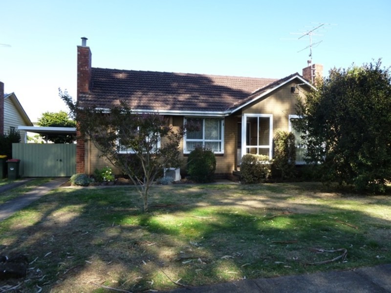 40 Albert Road, Drouin VIC 3818