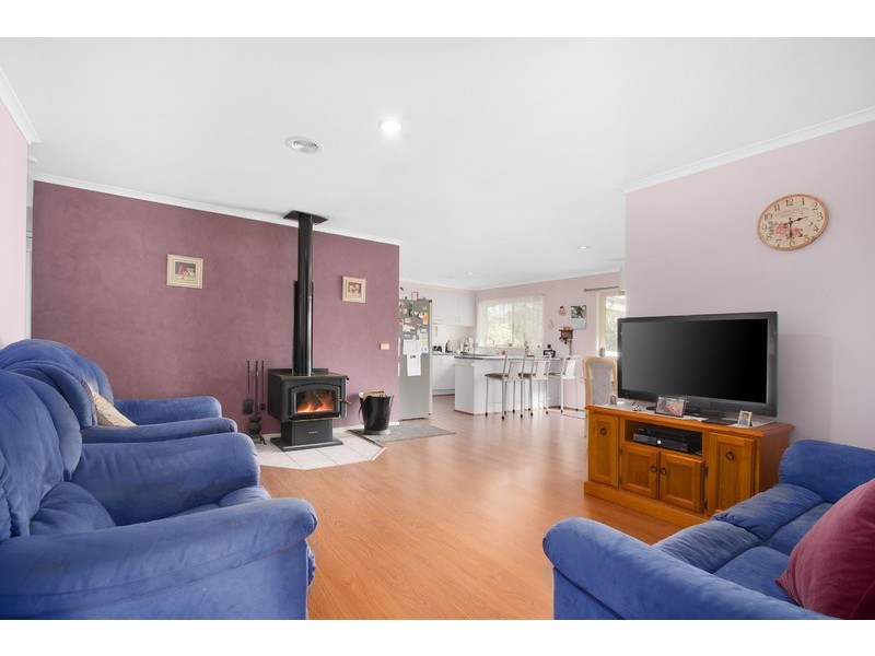 8 Ablett Court, Drouin VIC 3818