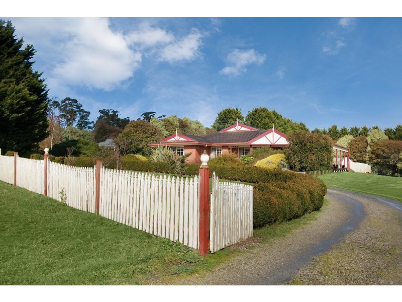 8 Ablett Court, Drouin VIC 3818