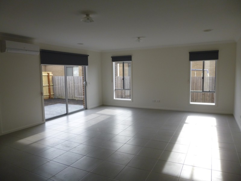 20 Wattle Way, Longwarry VIC 3816