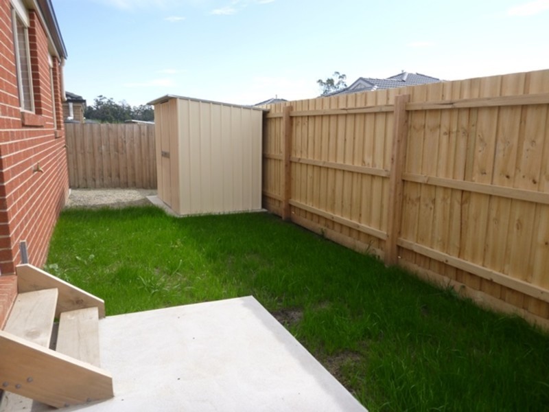 31 Shakespeare Court, Drouin VIC 3818
