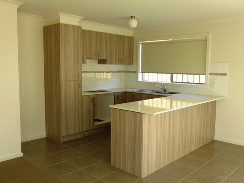 29 Shakespeare Court, Drouin VIC 3818