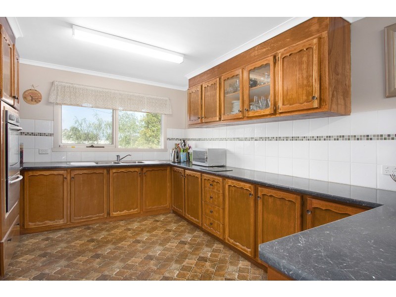 12 Jolley Road, Bunyip VIC 3815