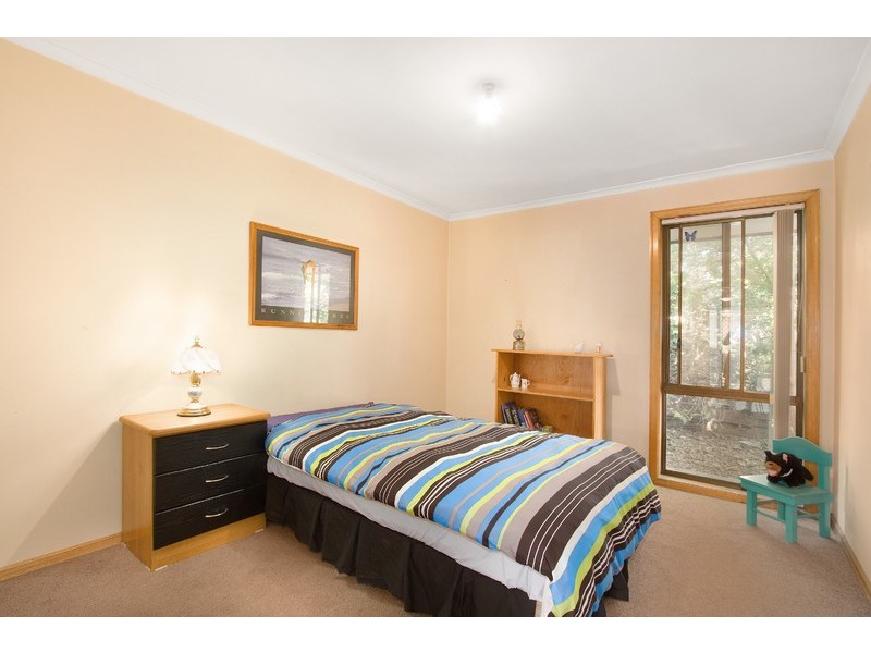 9 Waddell Road, Drouin VIC 3818