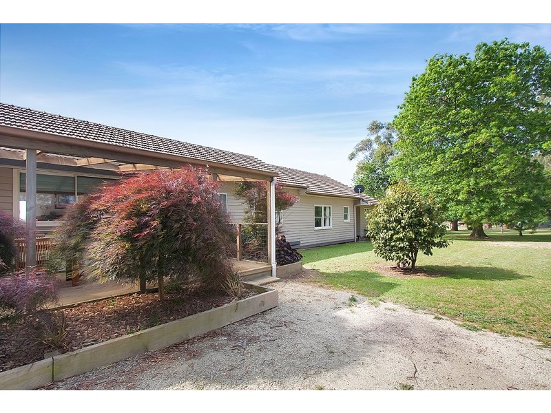 2695 Westernport Road, Drouin VIC 3818