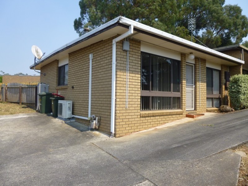 4/2-4 Morton Avenue, Drouin VIC 3818