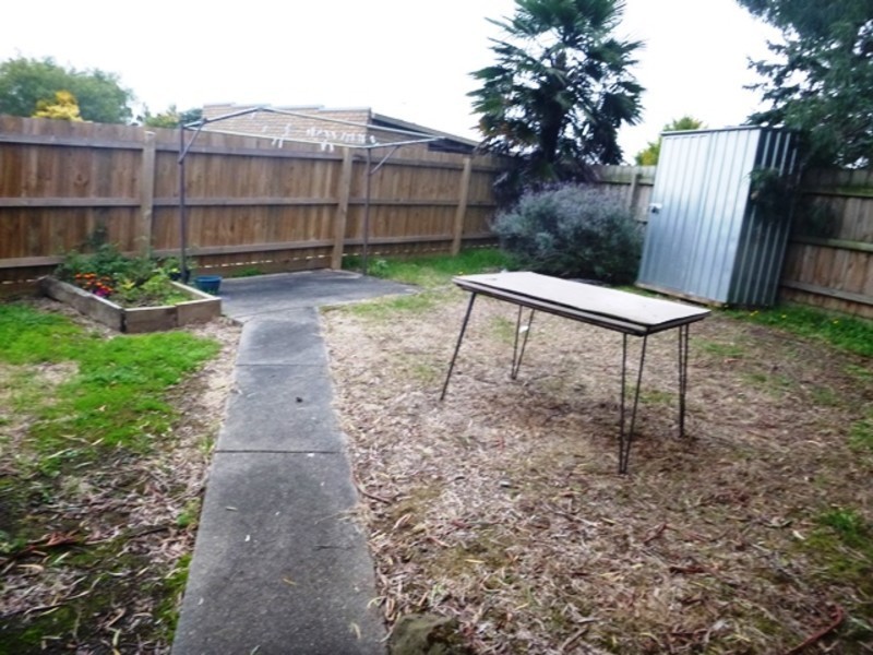 4/2-4 Morton Avenue, Drouin VIC 3818