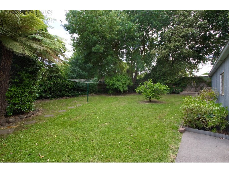 46 Acacia Street, Drouin VIC 3818