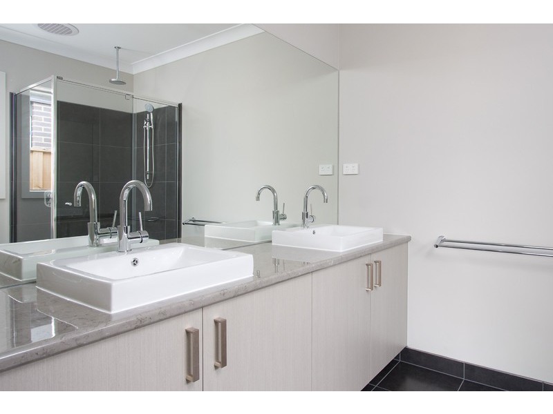 3 Ashdown Drive, Warragul VIC 3820