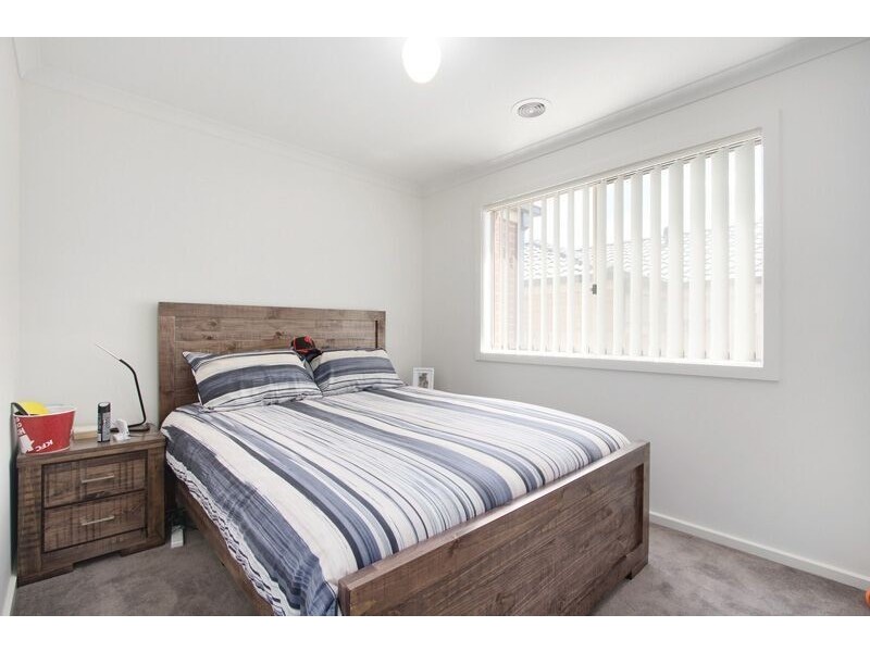 31 Shakespeare Court, Drouin VIC 3818