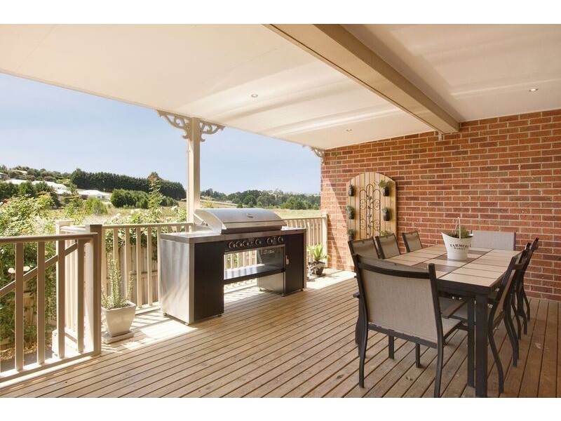33 Rimfire Avenue, Drouin VIC 3818