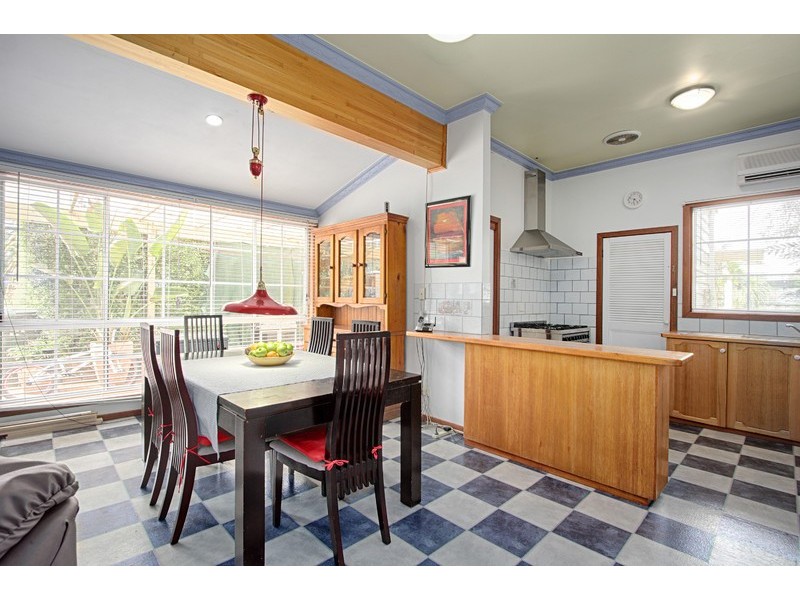 15 Longwarry Road, Drouin VIC 3818