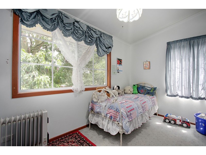 15 Longwarry Road, Drouin VIC 3818