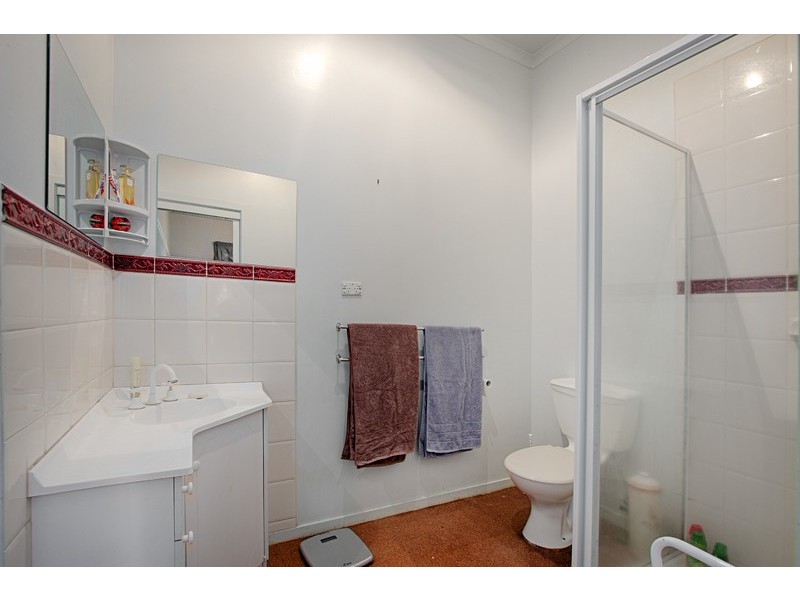 15 Longwarry Road, Drouin VIC 3818