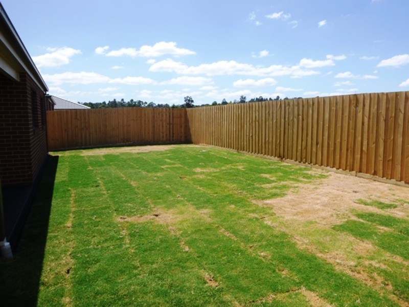 38 Pepper Crescent, Drouin VIC 3818